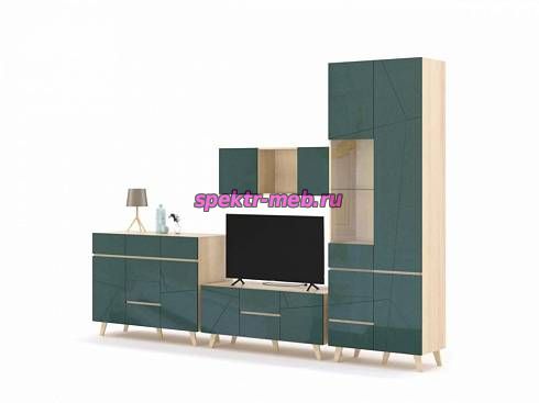 Стенка Кайли Грин