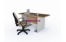 Стол Бенетто