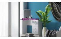 Столик угловой Гримерка